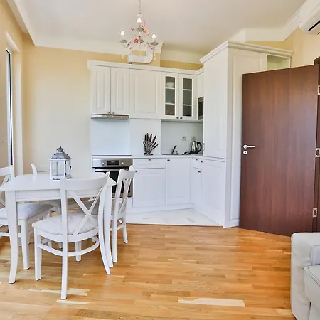 Belle Epoque Beach Hotel apartamentowy *